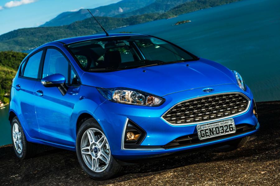  Ford Fiesta SEL 2017 года  (LA) (фото 14 из 17)